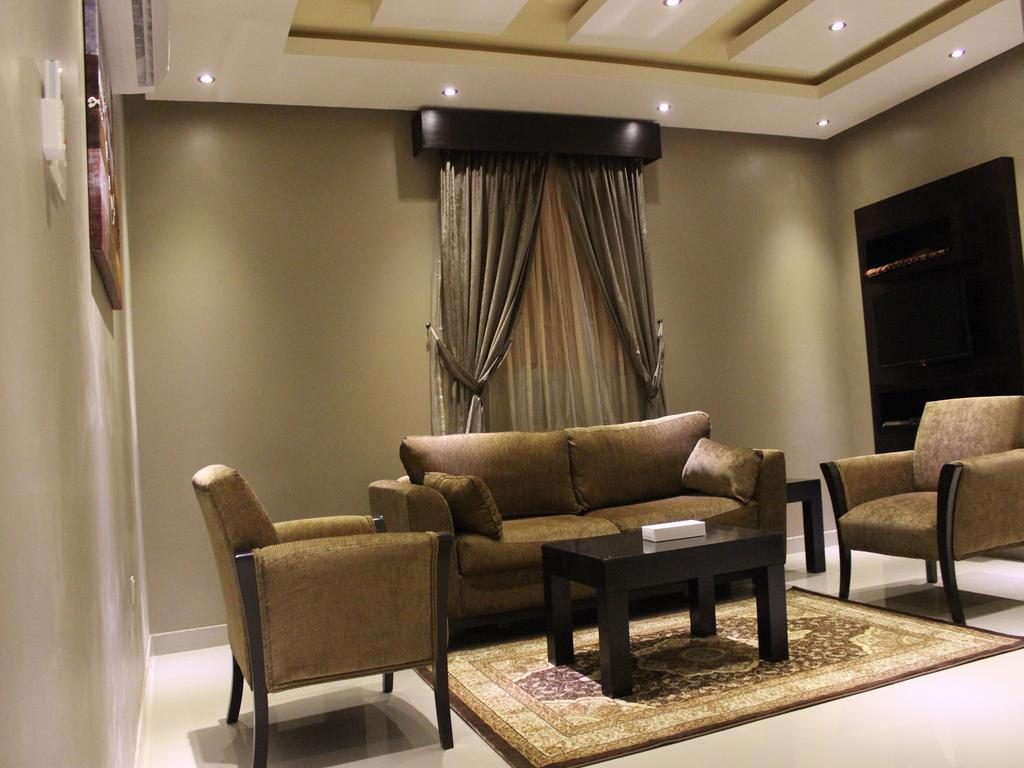 Bzul For Furnished Apartments Riyadh Room photo